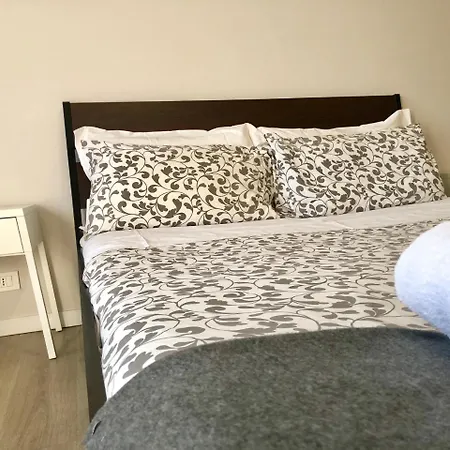 Yhome | J Stadium - Toscana Apartments